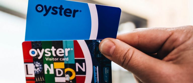 Visitor Oyster Card of Travelcard in Londen voor Underground, Bus and Co.?