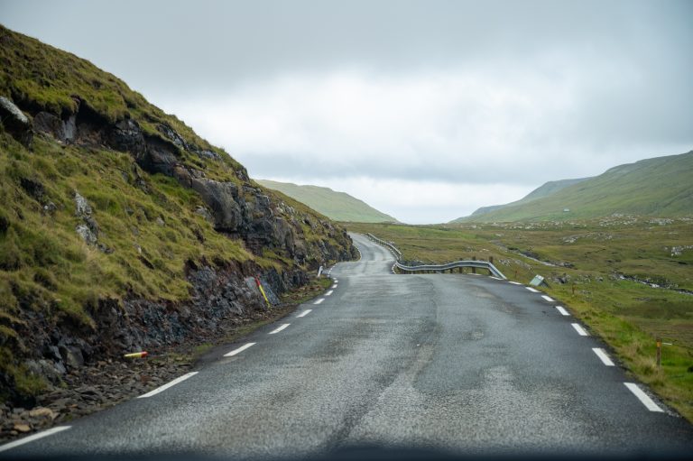 11 dingen die u moet weten voordat u op de Faeröer gaat rijden